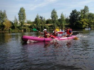  租赁独木舟之旅